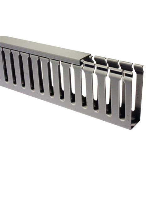 slotted duct